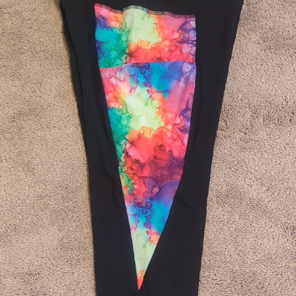 Vibrant Black and Multicolor Women's Leggings - Picture 5 of 5